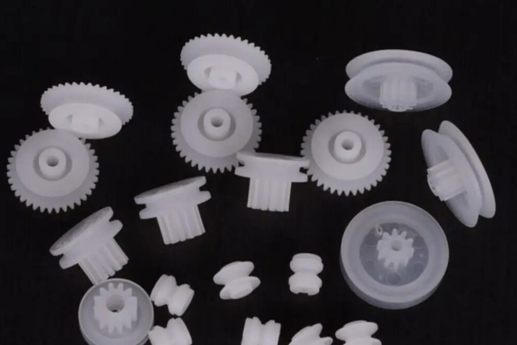 Technical progress has doubled the demand for plastic molds